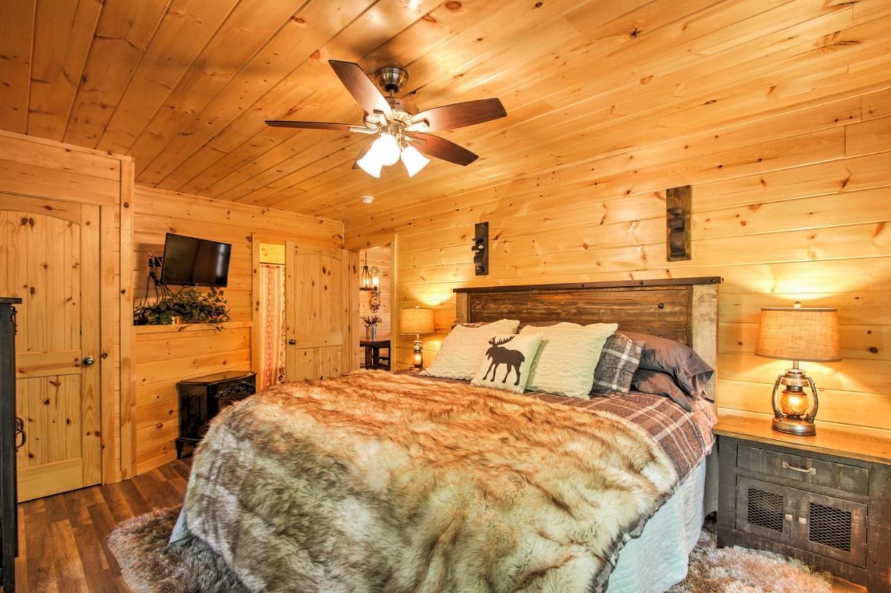 Gatlinburg Cabin With Hot Tub 5 Mi To Downtown Kültér fotó